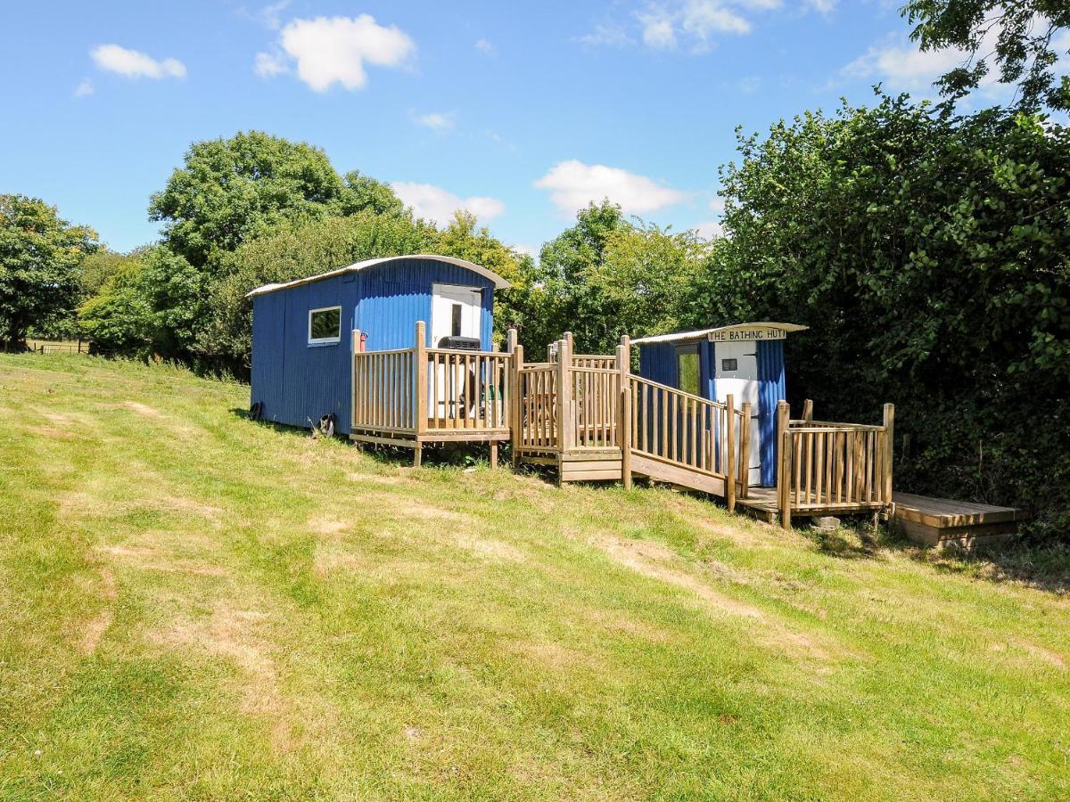 Shepherds Hut Villa Lostwithiel Exterior foto