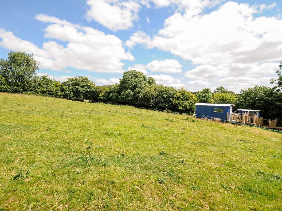 Shepherds Hut Villa Lostwithiel Exterior foto